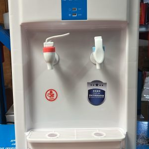 DISPENSADOR DE AGUA FRIA Y CALIENTE