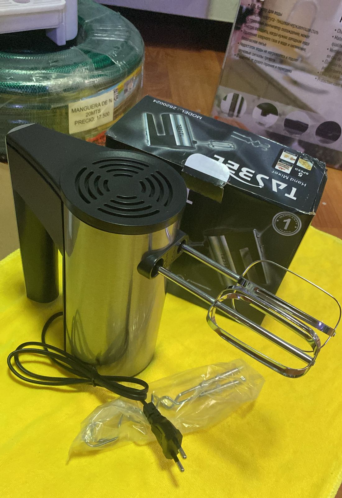 BATIDORA DE MANI 5 VELOCIDADES