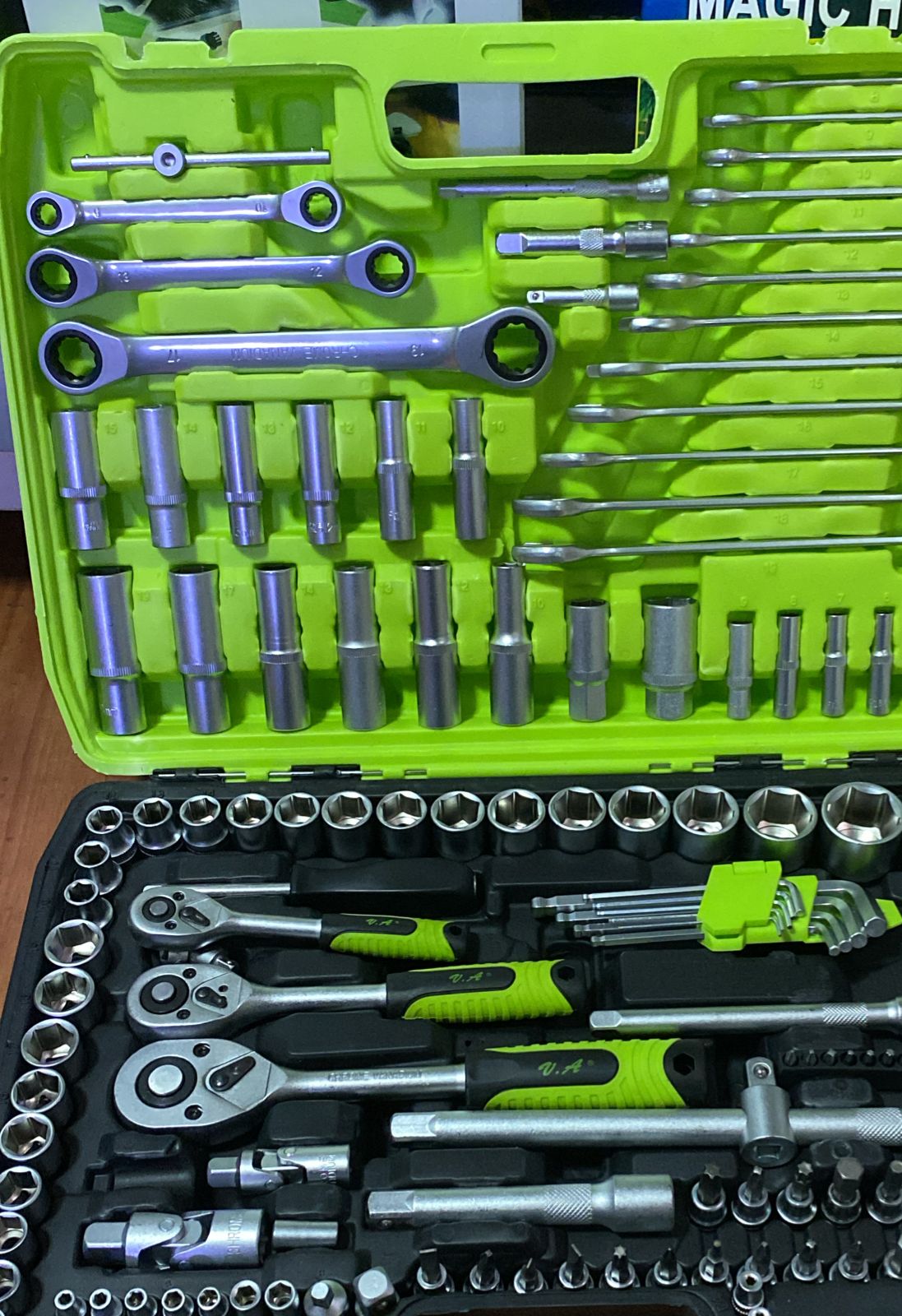 MALETA DE HERRAMIENTAS 151 PIEZAS